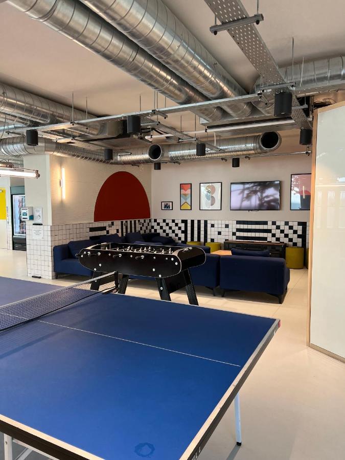 Destiny Student - Parkgate (adults Only) * Dublín